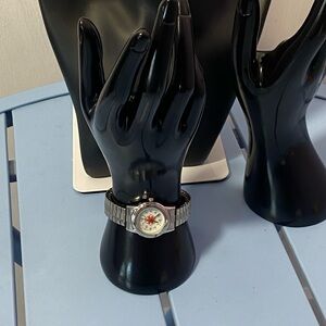 Vintage Medline Nurses Watch Red Cross Dial Quartz Stainless Steel Stretch  Band